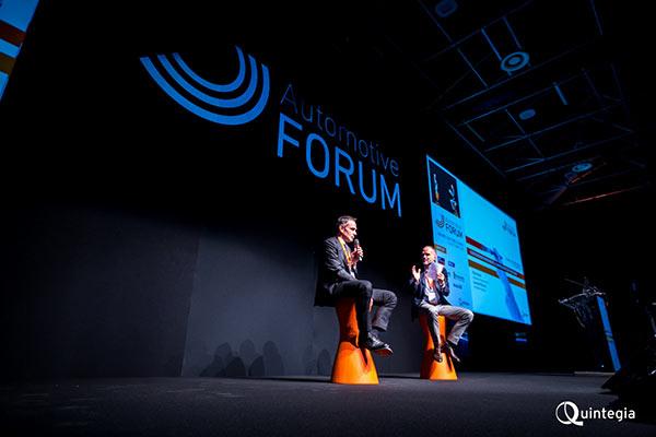 DavideLonardi's tweet photo. .Oggi grazie a @Quintegia il #ForumAutomotive,con la collaborazione di @autoscout24 http://t.co/Y54GBoyAWm #AFORUM15 http://t.co/9b4myFf8q3