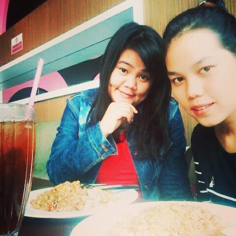 putrialbara's tweet image. 