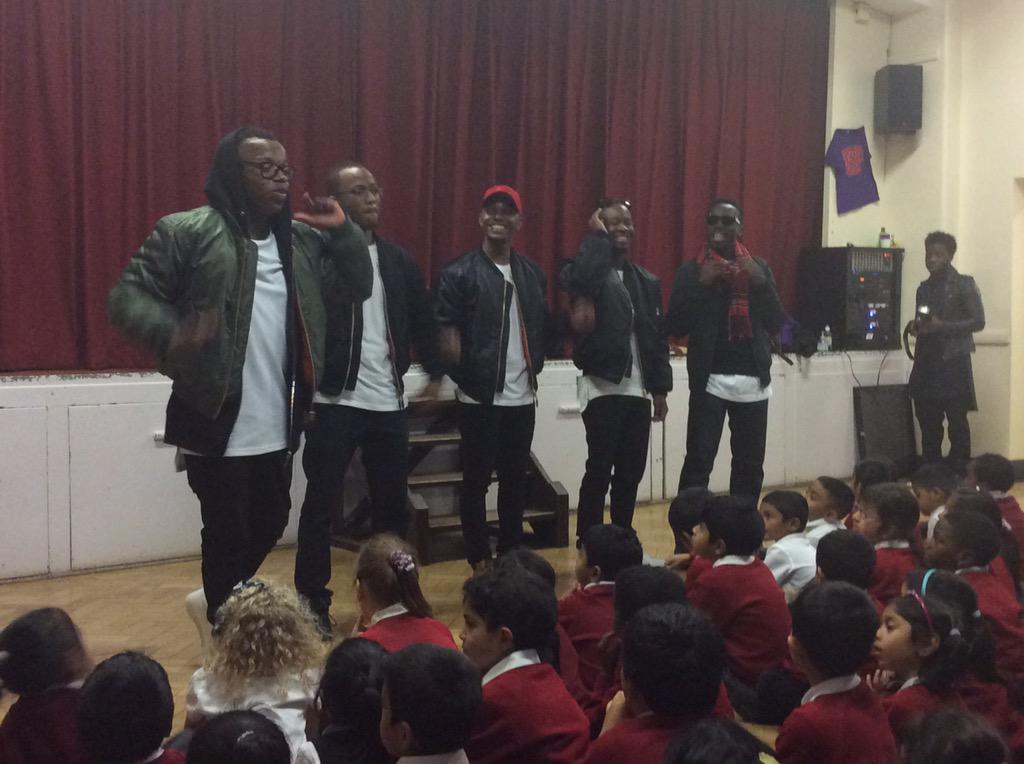 BarhamPrimary's tweet photo. Team #BEKLN performed at #Barham earlier today. They absolutely #smashed it. #ThankYou #SewaWeek2015 ๐โบ๏ธ http://t.co/GpWQUCRCWM