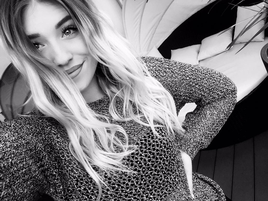 BibisBeauty's tweet photo. Ich bin glücklich. 💜 http://t.co/eHE5pdx7Vd