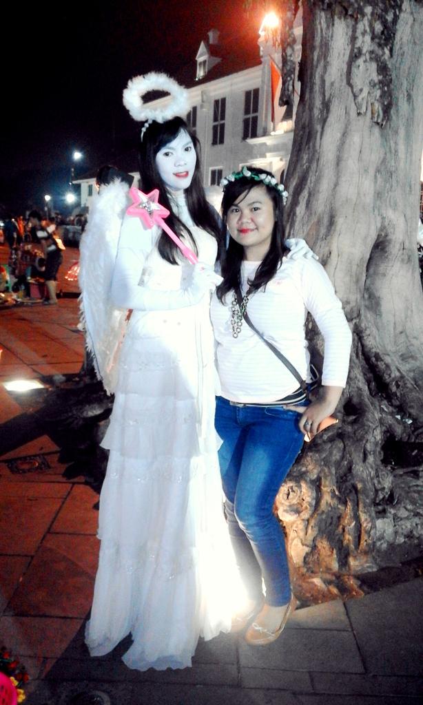 putrialbara's tweet image. Ū