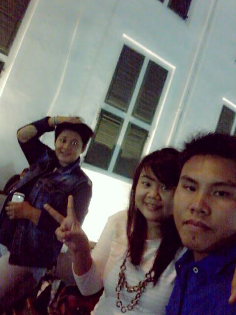 putrialbara's tweet image. 