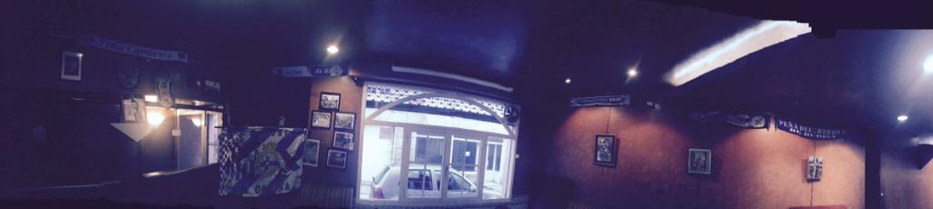 <a href="/SurdeRiazor/">Al Sur de Riazor 🍍</a> bufanda de vuestra Peña puesta en ntra sede Cafetería Porticos de Vilagarcia,un abrazo y FORZA DEPOR