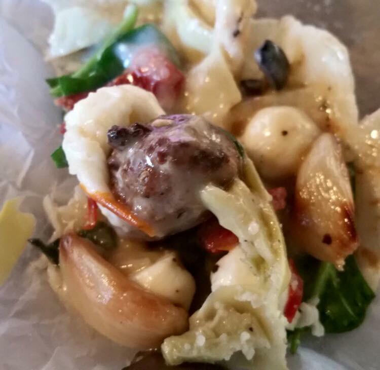 StradaUSA's tweet photo. Yup. We know what you want for lunch. http://t.co/fMI7lEjYCI
