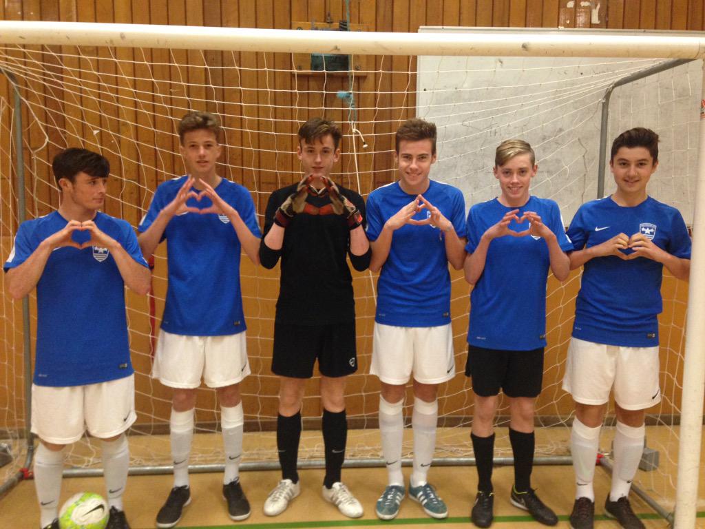 GHFutsalLeague's tweet photo. @Washington_AFC (A) U16 Futsal Team #heart4rhya http://t.co/tITc7qiDYU