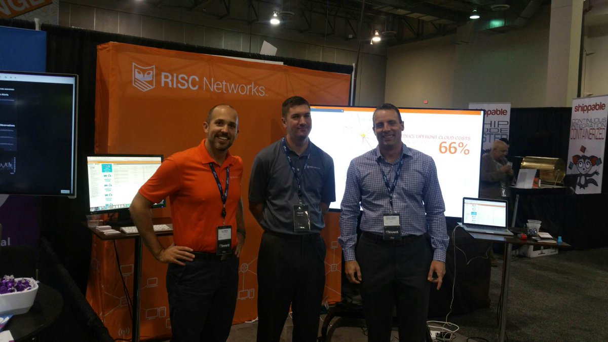 RISC_CloudScape's tweet image. Come chat analytics with our @RISCNetworks team at #reinvent booth #760. As you can see they are having too much fun!