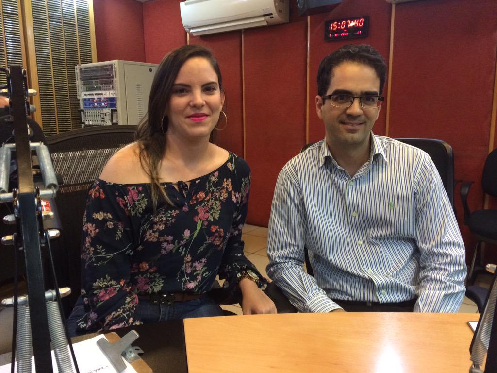 radiojornalpe's tweet photo. Problemas com o sono? Então se liga no #Consultório de hoje. #AM80 #FM90.3 http://t.co/f6IEKapB1p http://t.co/qaR0sXQrfr