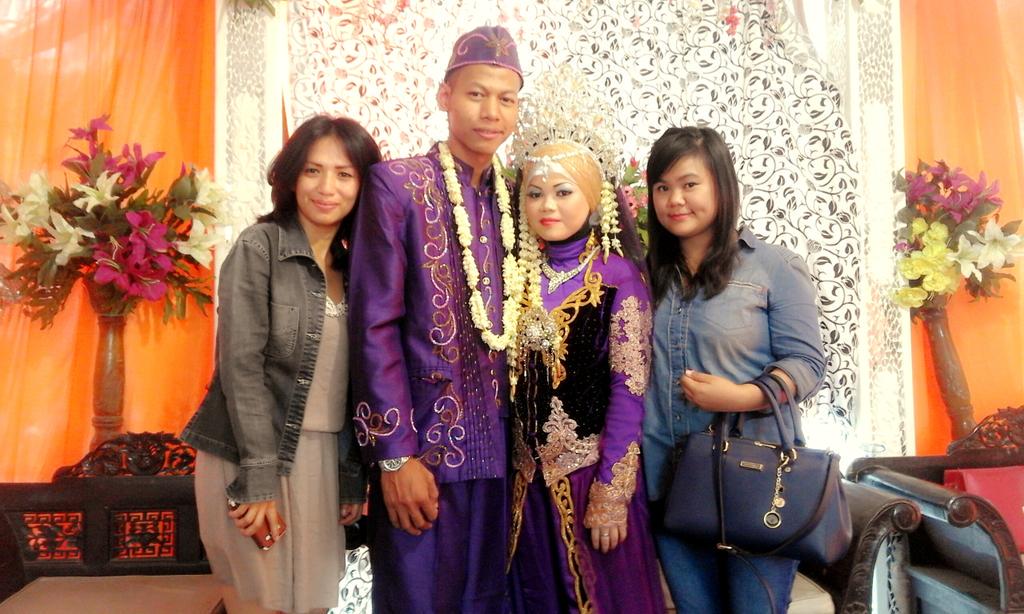 putrialbara's tweet image. 