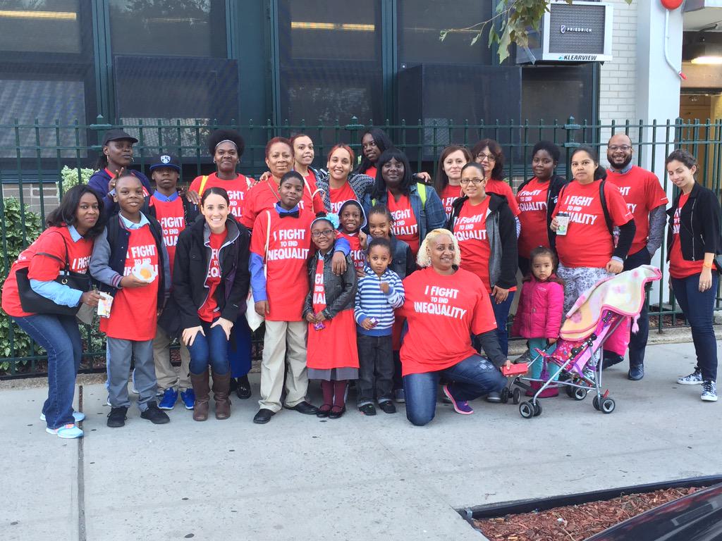 uncommon_lpoh's tweet photo. Standing for School Equality #DontStealPossible http://t.co/BNbMVgeLoI