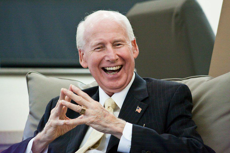 Happy Birthday to a developer of leaders, Coach Bill Snyder! 