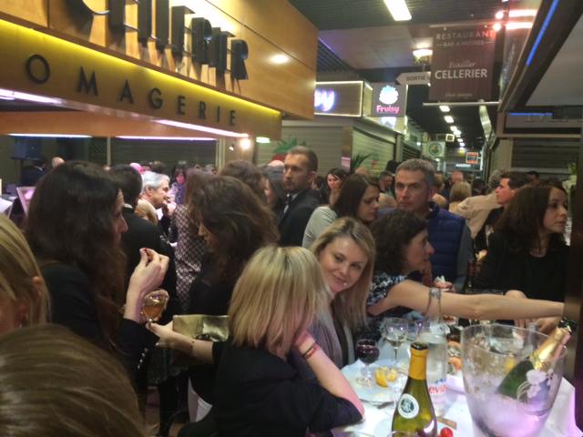 MaisonCellerier's tweet photo. Cellerier organise une nouvelle soirée conviviale le 5 nov chez @LesHallesdeLyon. + d'infos https://t.co/Di5BXiNfda http://t.co/mr4pJtWA27