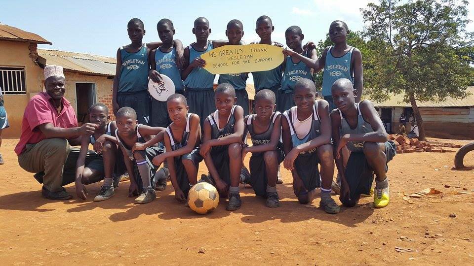 MHSwahn's tweet image. Students @TwekembeSlumPjt school looking smart in new sports uniforms donated by Wesleyan school in Atlanta! @PHGSU