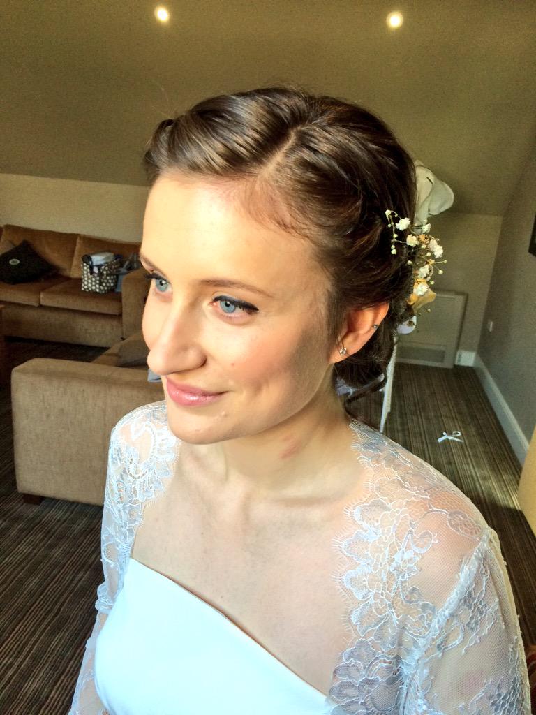 ThisIsAnnaWhite's tweet photo. Lauren's Hair and Make up @HydeBarn #WeddingWednesday http://t.co/V6D1C1SxNi