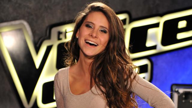 alfombraroja_13's tweet image. Camila Gallardo prepara proyecto junto a Luis Fonsi c13.cl/1FQ6F8b