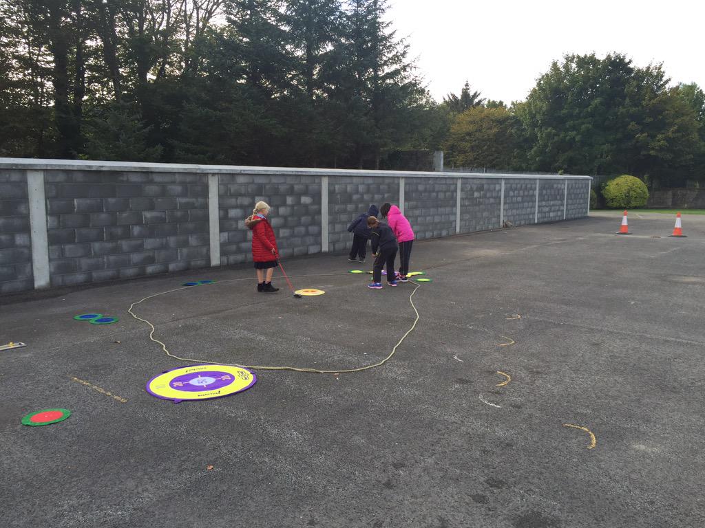LDgolfcoaching's tweet photo. Working together &amp; supporting each other's learning,this is Whay @risingstarsgolf is all about! #growinggolf http://t.co/MGvYa6TKw4