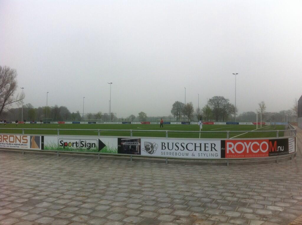 Sportsign's tweet image. Heeft uw vereniging reclameborden nodig? Wij zijn specialist! #scherpeprijs #goedeservice #ontwerp #mailing #bezorgen