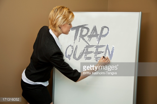 FettyImages's tweet photo. 🔥🔥🔥 If you were wondering who @FettyWap's #WCW is… 🔥🔥🔥 #TrapQueen #TrapLife  @itsFettyWap @WorldStarFunny @FettyDaily http://t.co/iW1AewPCmR