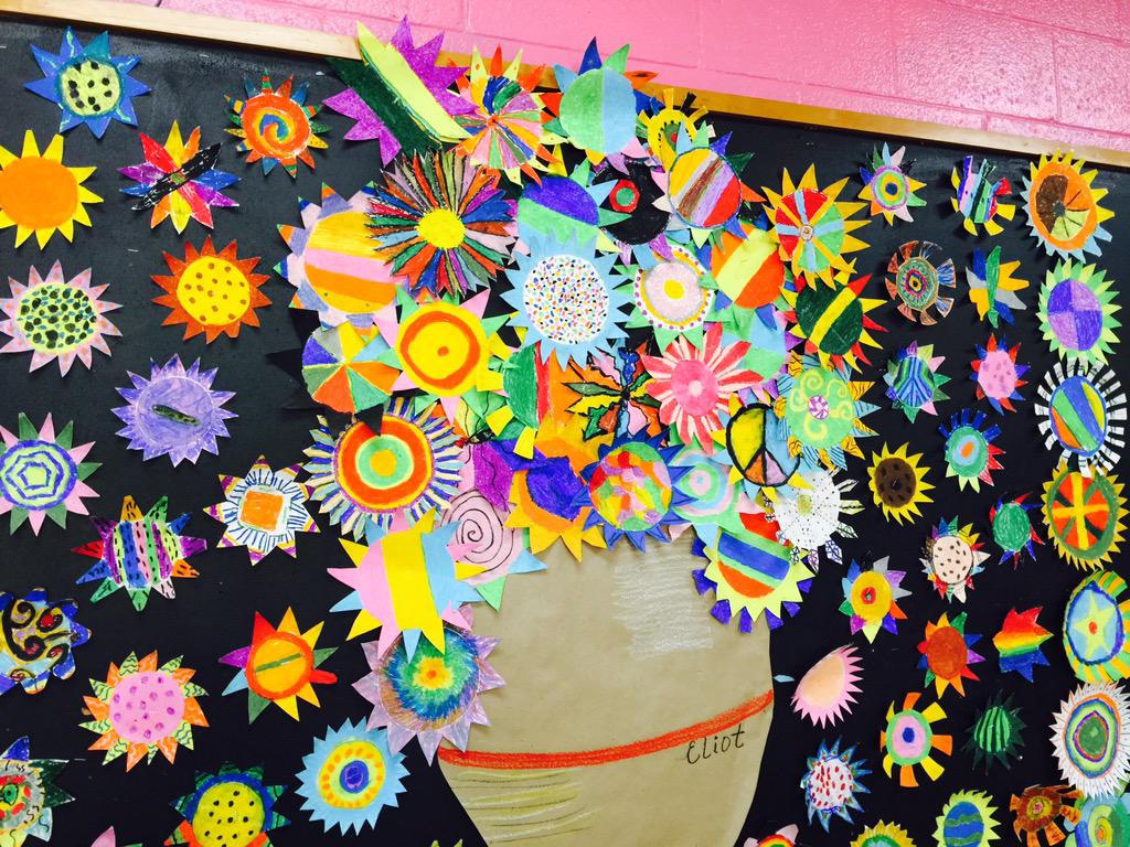 deborahgist's tweet photo. "We have been raising sprouts and now we are going to plant them today." -Eliot ES T #SuccessTPS http://t.co/WneBuTD1HA
