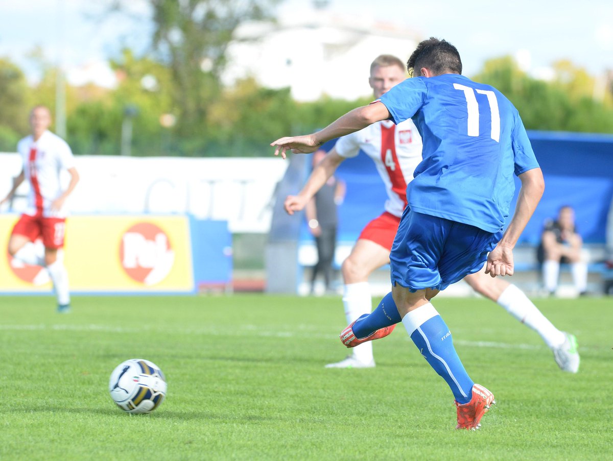 Azzurri's tweet photo. #Under20, #ItaliaPolonia 2-2 ---> http://t.co/XPecqrDmC1
#TorneoQuattroNazioni #Azzurrini #VivoAzzurro http://t.co/ViZ2tmhfvt