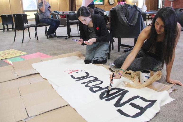 TheStarPhoenix's tweet photo. Group plans rally against police 'carding' practices
http://t.co/jhO9UGTkzf #SPnews #news http://t.co/m8mdvo426c