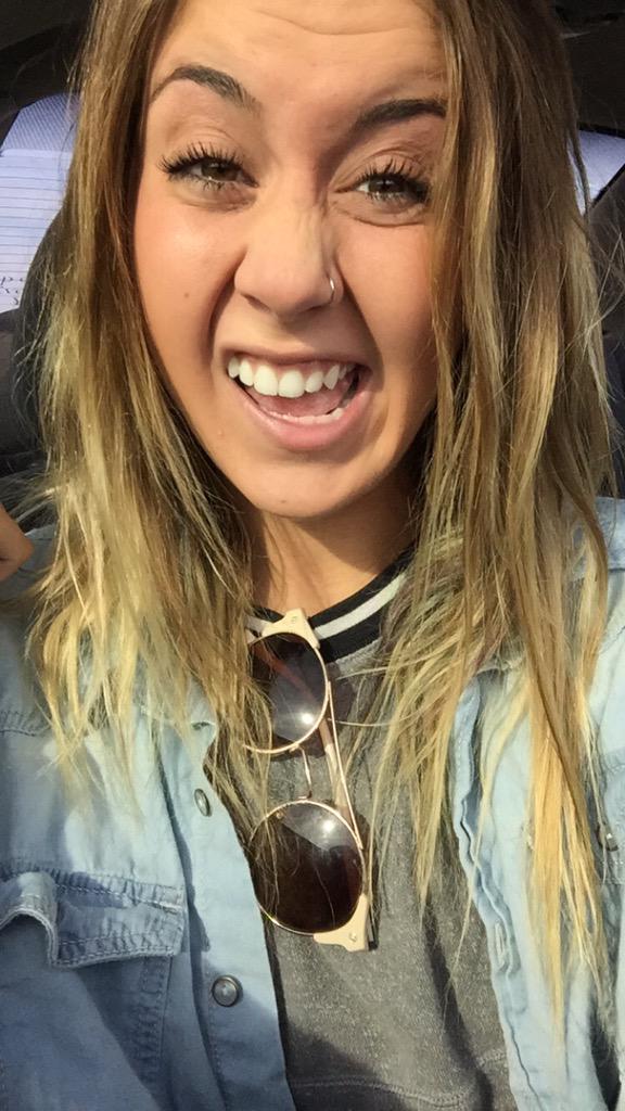 Bye blondie 👋🏽