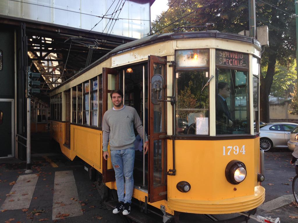 <a href="/DeddyFondelli/">Andrea Fondelli</a> Allenatore per un giorno" - Treno speciale, il treno dei campioni!!! Follow up #Milano #ontheroad