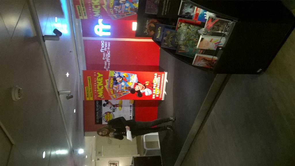 JDMOfficiel's tweet photo. #GPL2015 La cérémonie de clôture commence! http://t.co/xEeyUUmpCc
