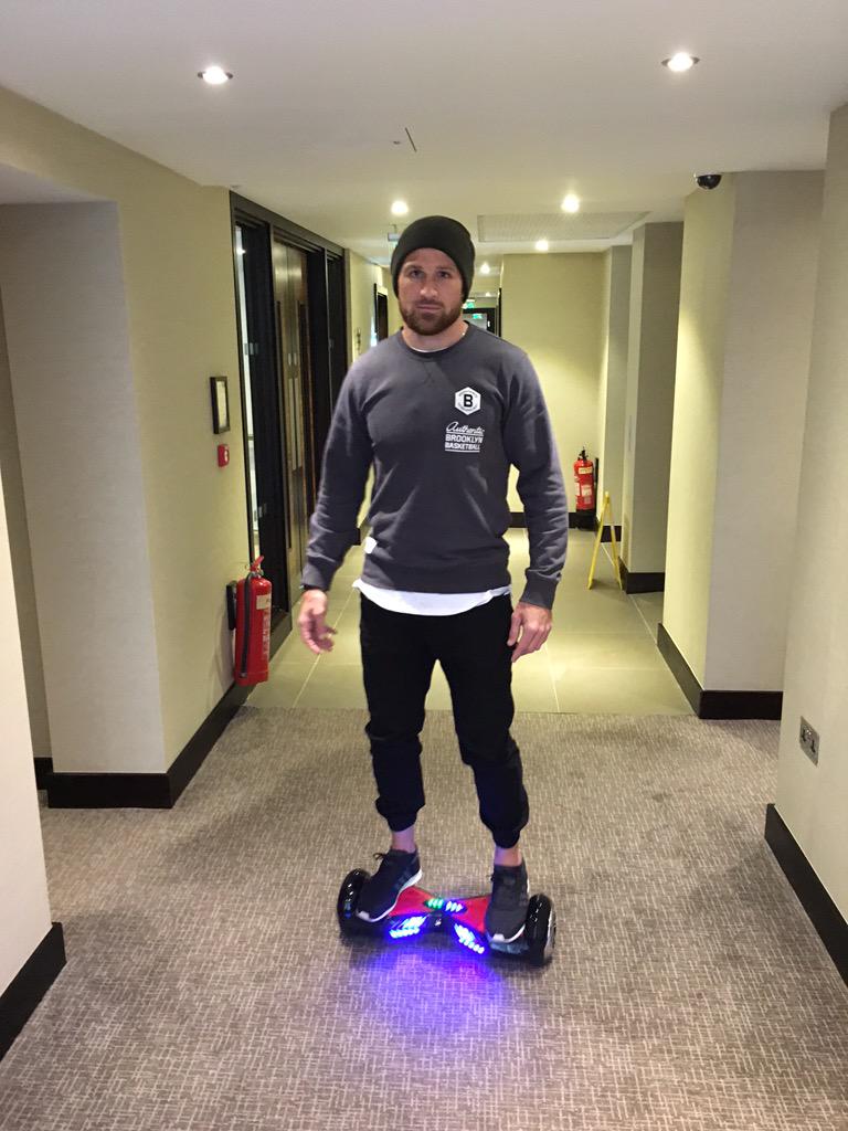 giteau_rugby tweet picture