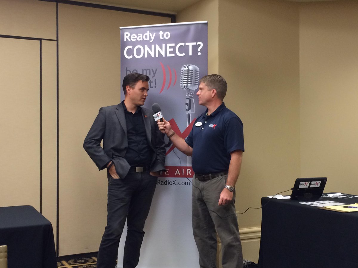 .<a href="/GetKanga/">Kanga</a>'s Everett Steele chats abt Fri. session It's Time to Quit Your Day Job (or is it)? #SNS15 <a href="/businessradiox/">Business RadioX®</a>