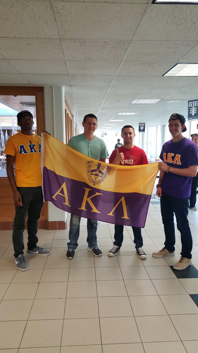 Alpha Kappa Lambda and Bowling Club working outside the FOC #AKL #SaginawValleyBowling
