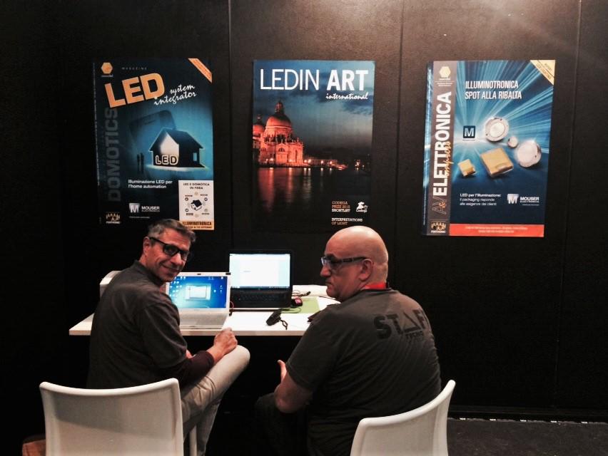 lumi4innovation's tweet photo. #faccedafiera #illuminotronica2015 #workinprogress #ill2015 http://t.co/MKIf1LtVjK @PadovaFiere @d_giordani70 http://t.co/G0oXV2IXcB