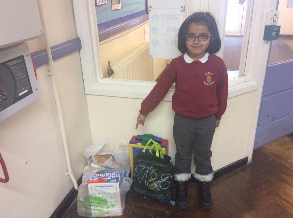 BarhamPrimary's tweet photo. I'm donating all my old toys to #StLukesHospice for #SewaWeek2015. #WeAreTheChange #GoBarham http://t.co/r2zLAAu15J