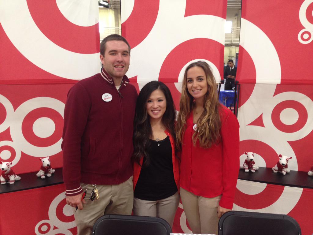#Rowancareerfair #almamater #Target #Recruiting #Expectthebest <a href="/Courtney_Elbert/">Courtney Safka, MBA</a> @JennaWalker422 @neilstrongTGT