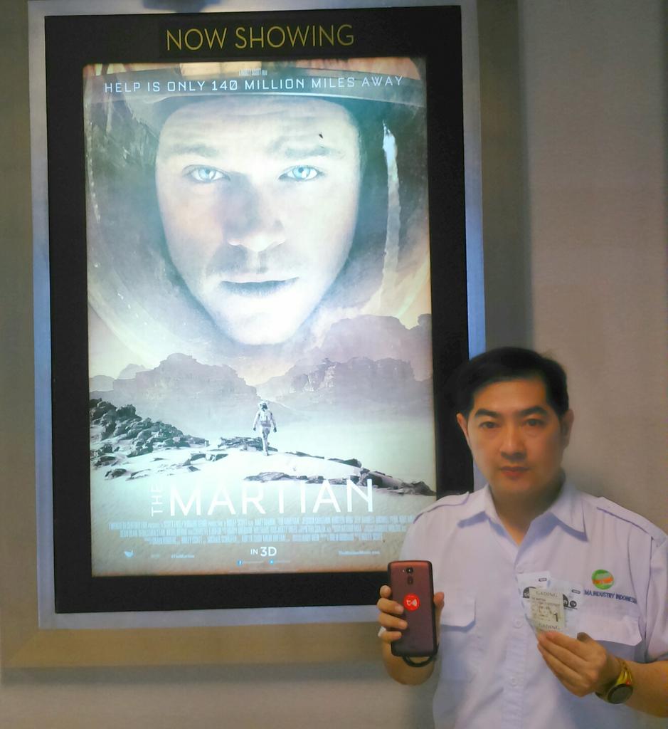 Yenmantoo's tweet photo. @TCASH_ID Senin bisa nonton xxi hanya 15 ribu dengan TCASH TAP and SNAP #TCASHKUIS http://t.co/dRUOAKBGOJ