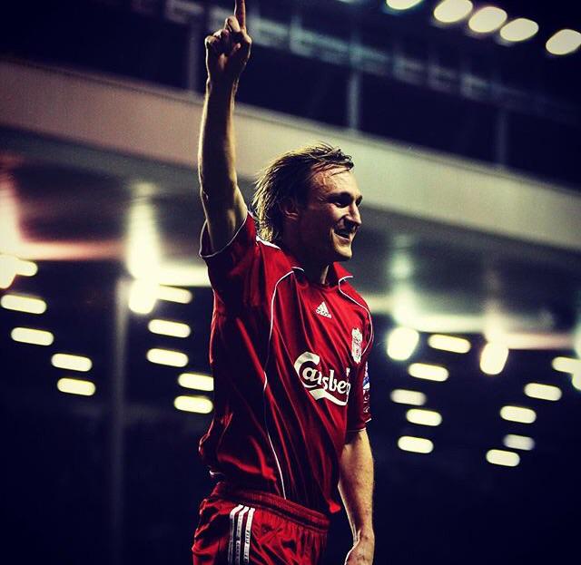 Happy Birthday To Him. One Of The Best

Woah Sami, Sami, 
Sami, Sami, Sami Hyypia, 
Woah Sami, Sami, 
Sami, Sami, Sam 
