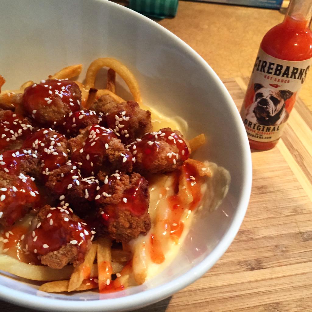 La Poutine Tao du General Barns 🔥#food #foodporn #tao #poutine #hotsauce #firebarns