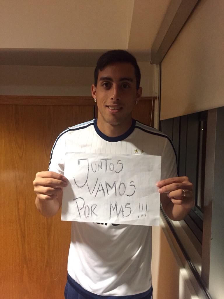 juntospormass's tweet photo. Gracias #JuntosVamosPorMas ❗️⚽️ http://t.co/yhzVyMPSGp