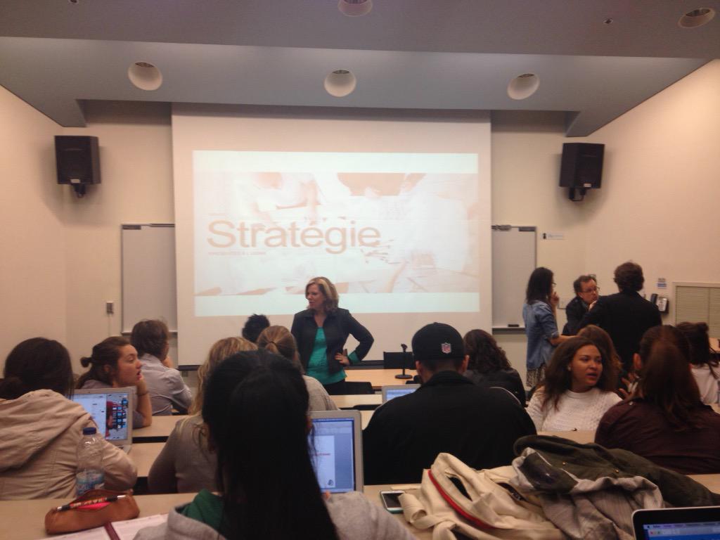 Premillard1's tweet photo. #ccso15 représent à la conférence de F. Forget de @SidLee sur la stratégie! http://t.co/zsxZDAH3aC