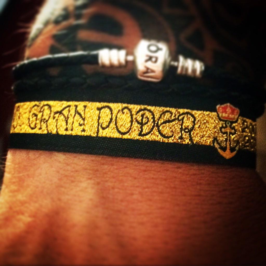 pelotasso2's tweet photo. Una moda???? No,,,, esto es el Gran Poder,,, @bandagranpoder #SoyGP http://t.co/paznQtmB14