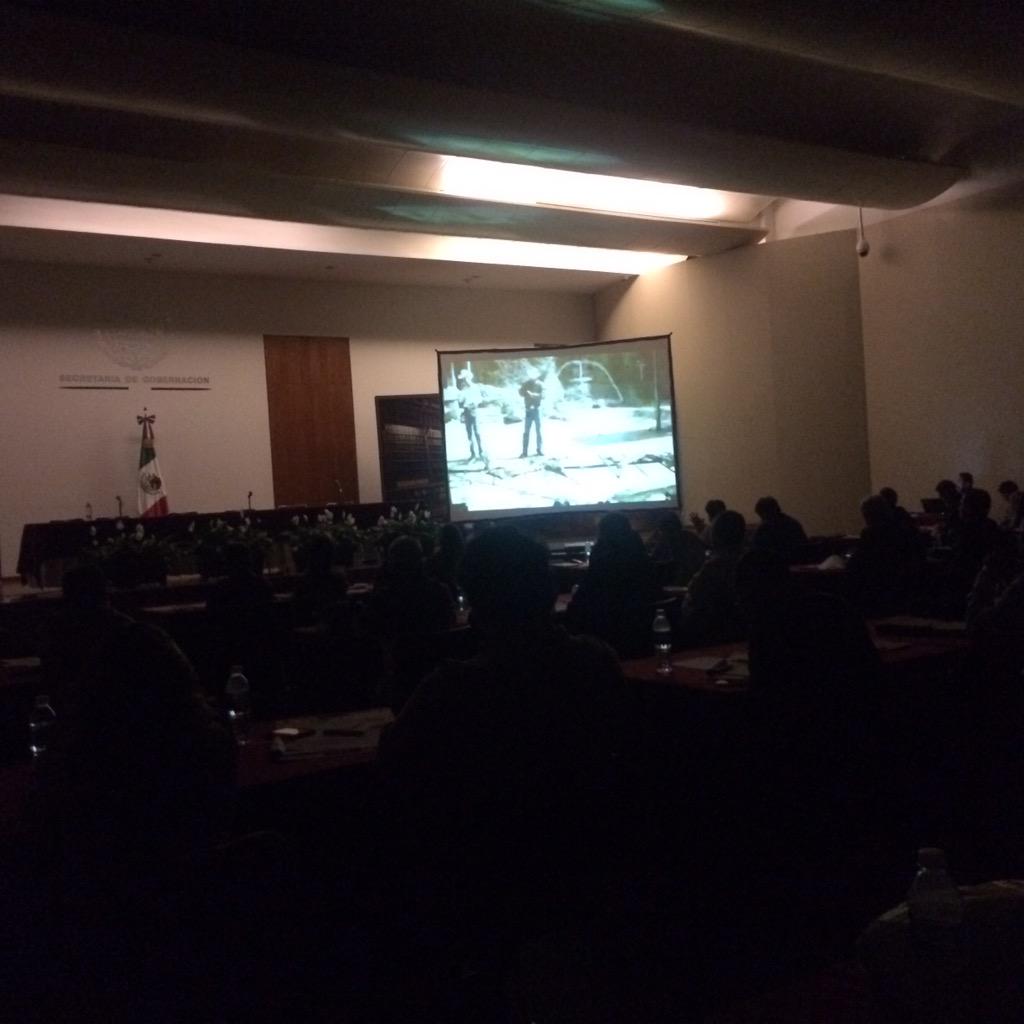 REMUI_'s tweet photo. Video sobre el #PACMyC de @Conaculta dentro del Taller para OSC's sobre fomento y Desarrollo Turístico. #REMUI http://t.co/OF6j7Kb6C0