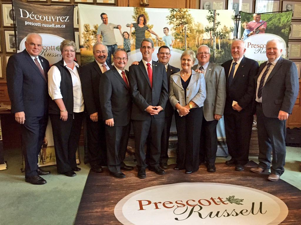 CUPR_UCPR's tweet photo. Le Conseil des @CUPR_UCPR représente la région / UCPR Council representing our region #GPRDay #onpoli @GrantCrack http://t.co/OE4rijto4E