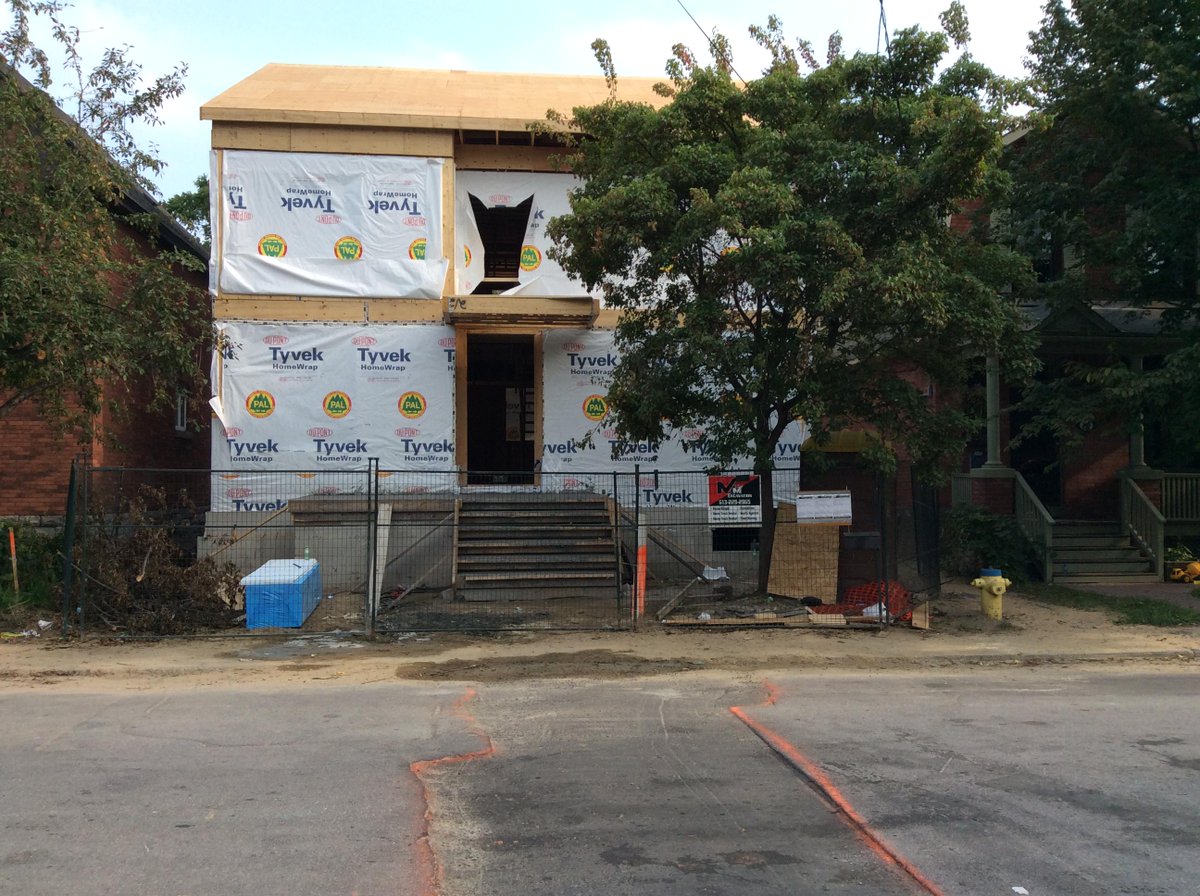 project1studio's tweet image. Some people think new urban infill means cutting down mature trees.  We disagree.