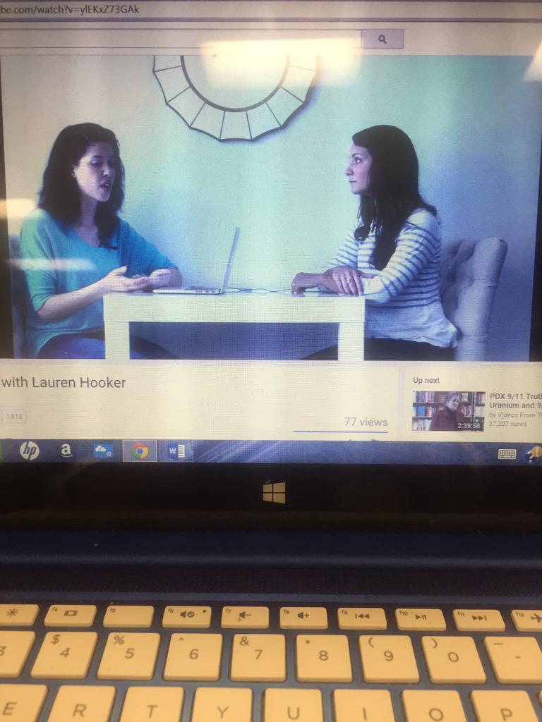 nakiacreates's tweet image. Watching @LaurenElizHook interview with @byReginaTV #goindependent so many gems