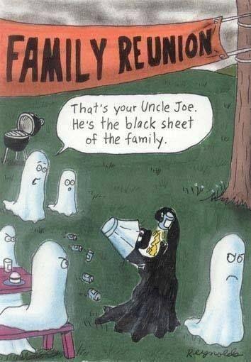 smokingroovy's tweet photo. halloween humor p 2 🎃👻 http://t.co/xXAW8M4gUi