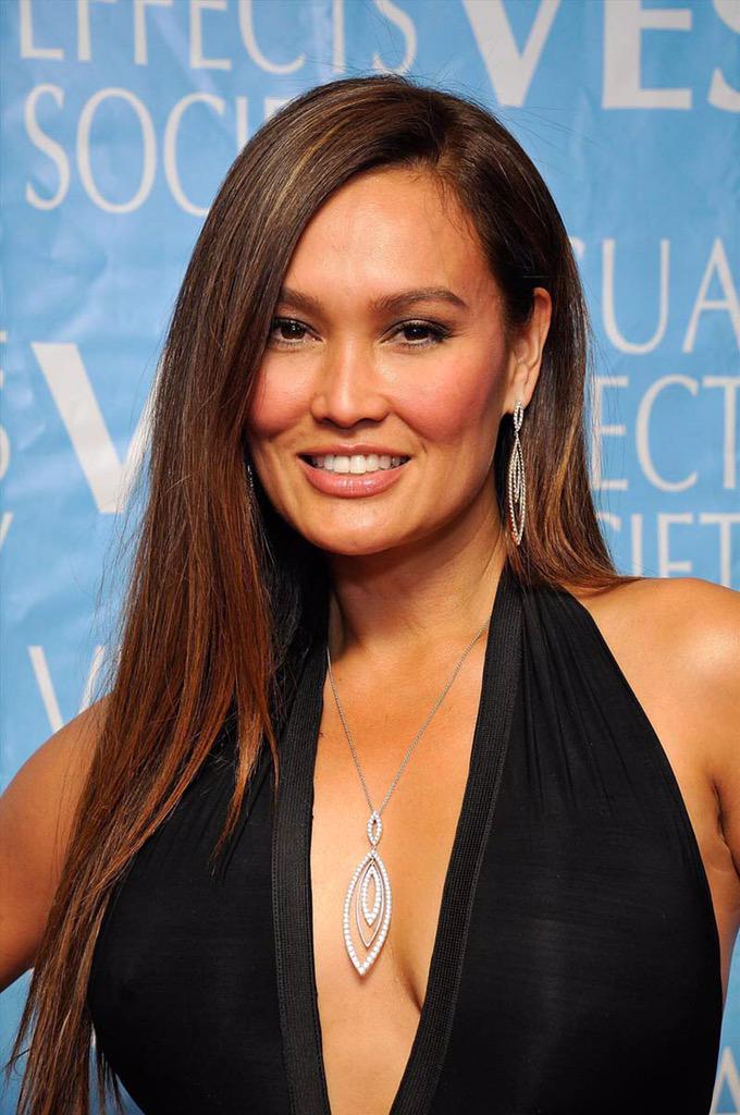 Swervesshouse's tweet photo. @TiaCarrere #WCW #90sChicks #90sBadBitches #HighSchoolHigh #RisingSun #TrueLies #WaynesWorld ๐น๐น http://t.co/8UJcrWaCc2