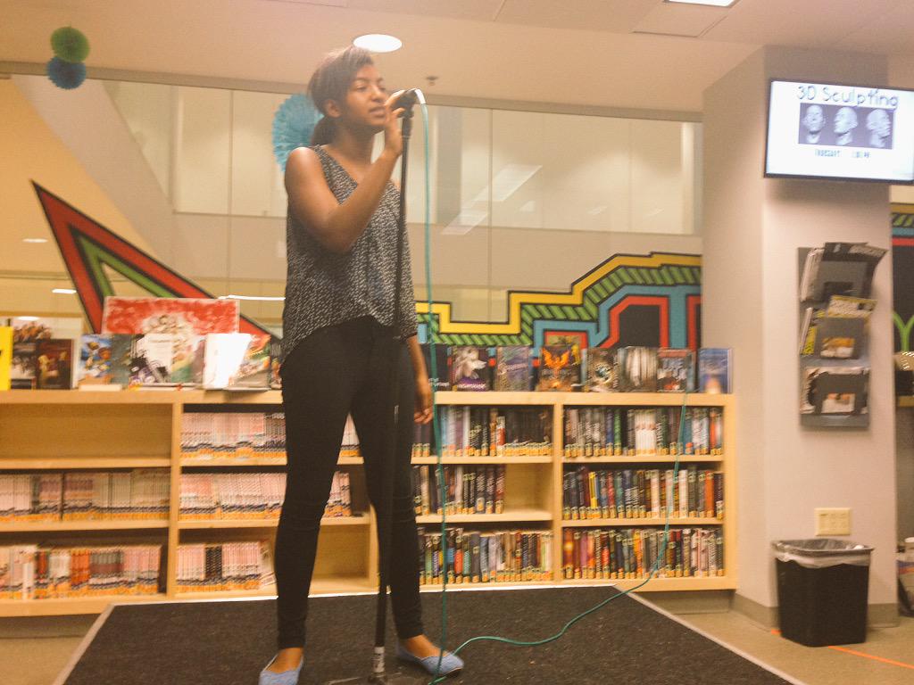 rapoet's tweet photo. Unique saaangin at @YOUmediaHPL #YMHPL @HPLCT #Wednesday #OpenMic #Music #Hartford http://t.co/WjnBwKwMfK