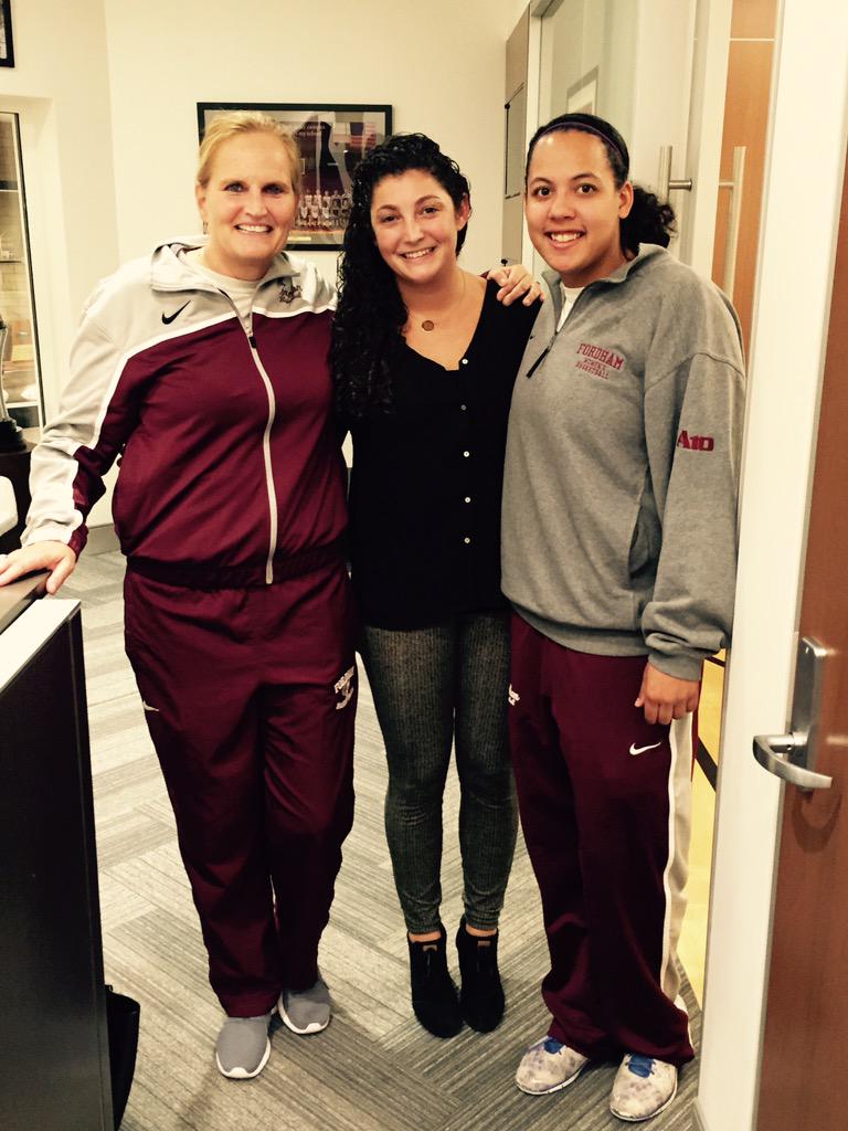 Coachgaitley's tweet photo. You gotta love when you get a surprise visit from a special person  @arielle_collins -meeting up with old teammates! http://t.co/jwHZpE8hVR