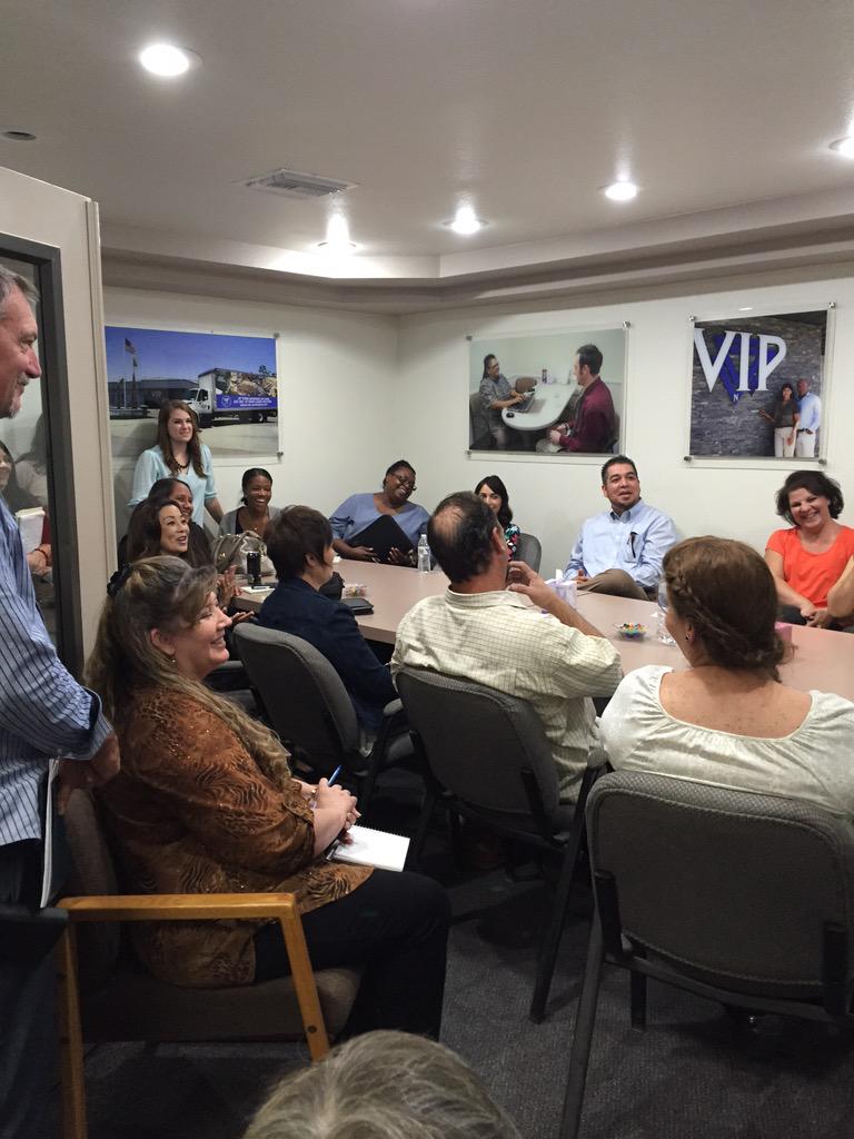 VIPSoCal's tweet image. Great collaboration at our #allmanagementmeeting #vip #viprocks