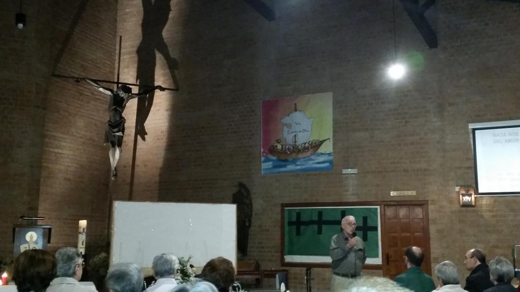 JPMadrid1's tweet photo. jesus_fpc interviene en la Vigilia #decentworkmmtc http://t.co/HCTKmViz6e" gracias por compartir @HHTMadrid @CaritasMadrid @JusticiaCONFER