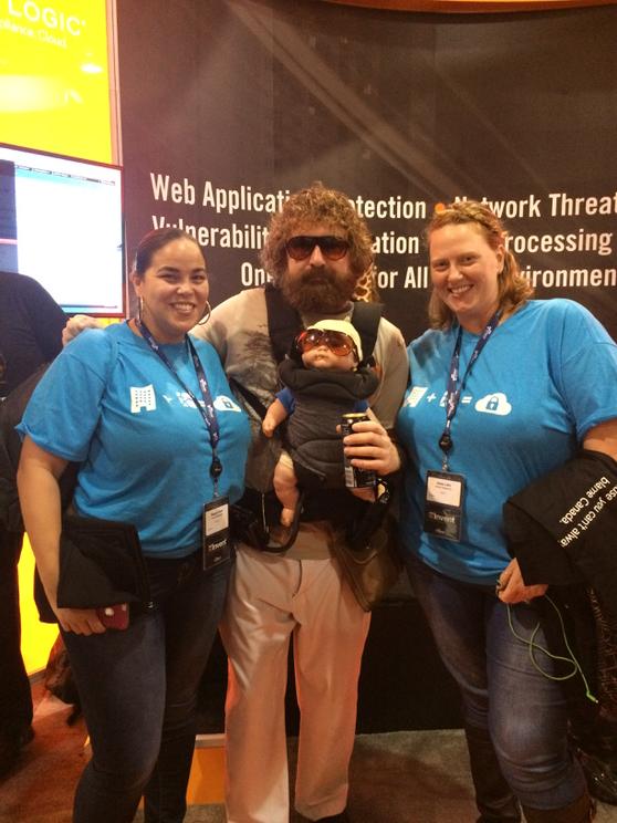 NuvemNetworks's tweet photo. The Cloud Wolfpack @AWSreInvent. #aws #reinvent #nuvemsecure. http://t.co/0AJkLgD6pC